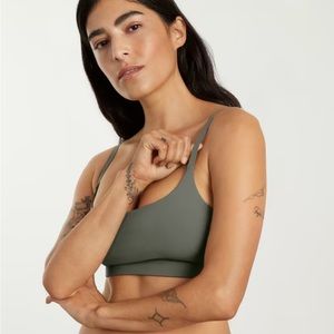 NWT Everlane invisible square neck bralette